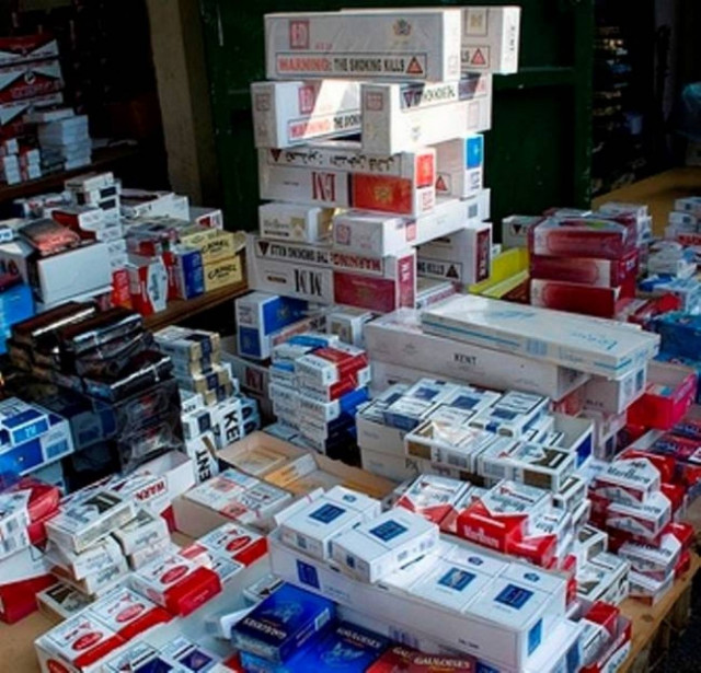 Βόλος: Συνελήφθη για λαθραία τσιγάρα και ποτά