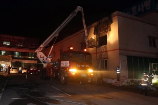 Νότια Κορέα: Συνελήφθη 82χρονος για την πυρκαγιά στον οίκο ευγηρίας