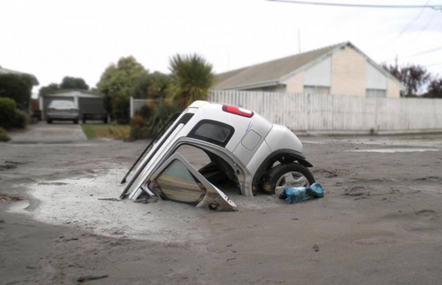 Τι συνέβη σε αυτό το αυτοκίνητο; (vid)