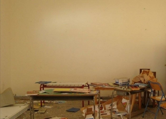 Εικόνες καταστροφής σε σχολείο στην Κόνιτσα