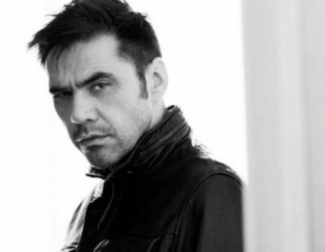 10+1 ερωτήσεις στον Roland Mouret