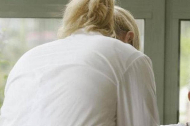 Συνέλαβαν αποκλειστικές στο νοσοκομείο Αγίου Νικολάου