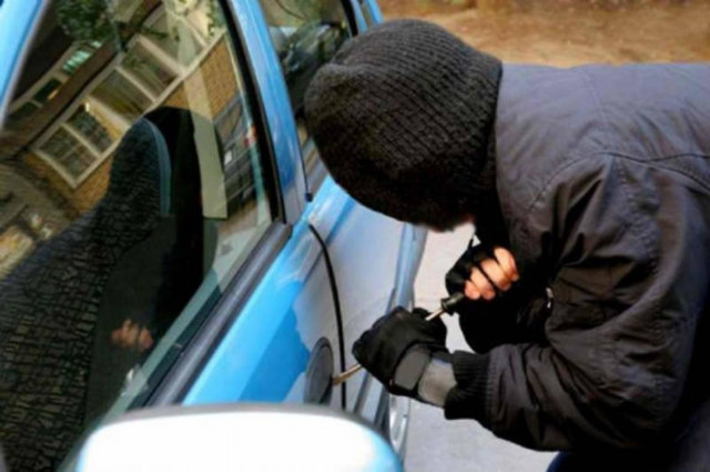 Στο στόχαστρο συμμοριών ληστών τα μικρά αυτοκίνητα