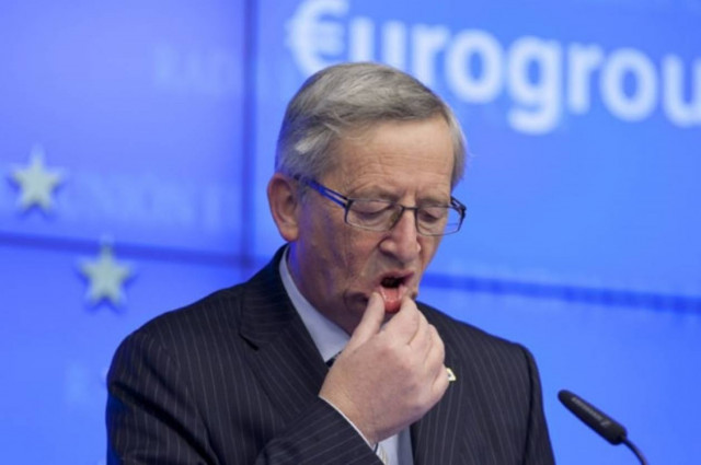 Γιούνκερ: H EE δεν πρέπει να εκβιάζεται από τη Βρετανία