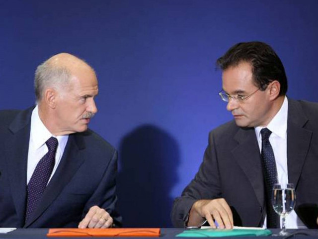 Απέκρυψαν το πλεόνασμα για να παραδώσουν τη χώρα στους τοκογλύφους