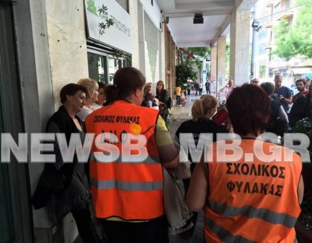 ΠΑΣΟΚ: Συναντήθηκαν με Σαλαγιάννη και Ανδρουλάκη οι καθαρίστριες