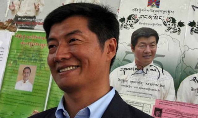 Καταγγέλλει την Κίνα ο εξόριστος πρωθυπουργός του Θιβέτ