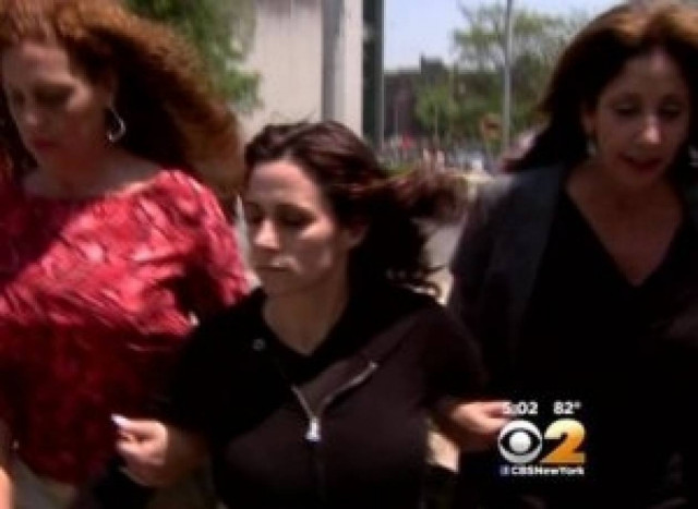 39χρονη καθηγήτρια γυμναστικής βίασε 16χρονο μαθητή της