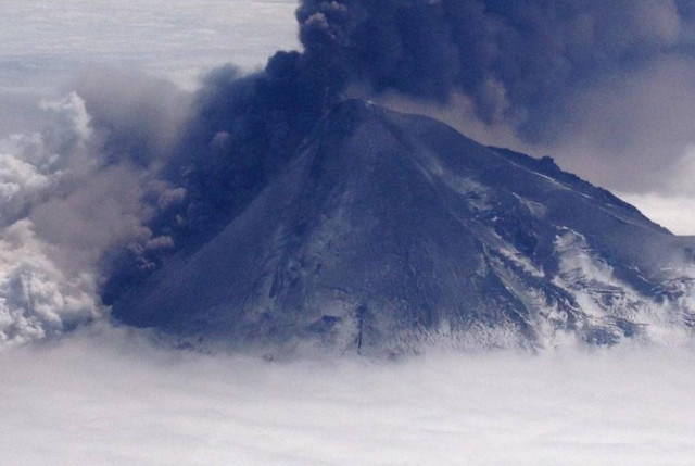 Άρχισαν τα προβλήματα από την έκρηξη του ηφαιστείου Παβλόφ της Αλάσκας