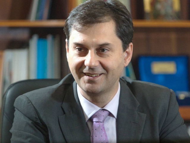 Βελούδινο διαζύγιο με Θεοχάρη;