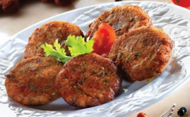 Ντοματοκεφτέδες Σαντορίνης!