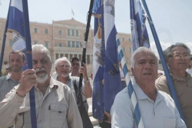 Εκδηλώσεις για το Δίστομο - Περικύκλωσαν την γερμανική πρεσβεία