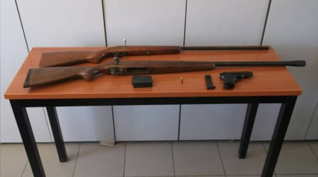 Βρήκαν ολόκληρο οπλοστάσιο στη Φλώρινα