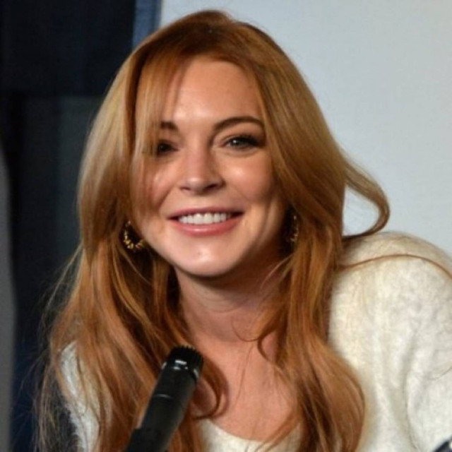 Η Lindsay Lohan έφτιαξε κορμάρα! Δείτε το νέο καλλίγραμμο και υγιές σώμα της