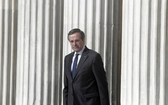 Ανασχηματισμός: Έφτασε το συνεργείο της ΝΕΡΙΤ στο γραφείο του Σαμαρά