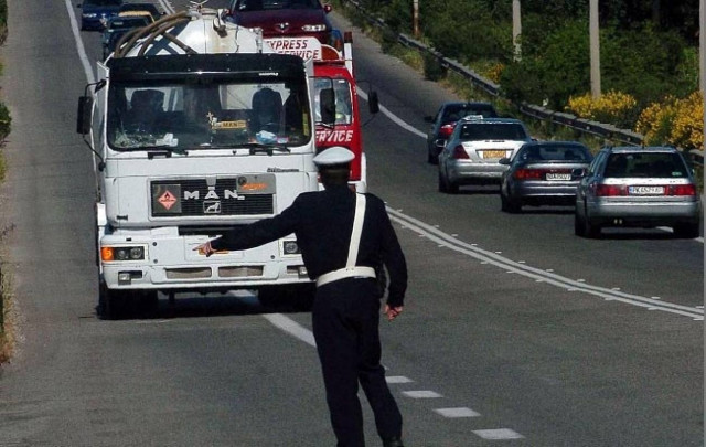 Έκτακτα μέτρα για την επιστροφή των εκδρομέων του Αγίου Πνεύματος