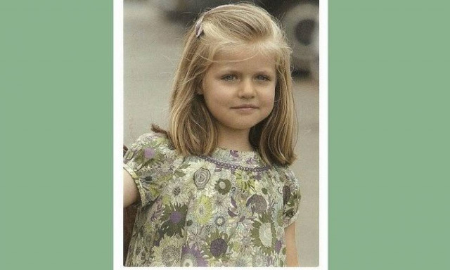 Το ξανθό κοριτσάκι είναι η μικρότερη διάδοχος θρόνου της Ευρώπης!
