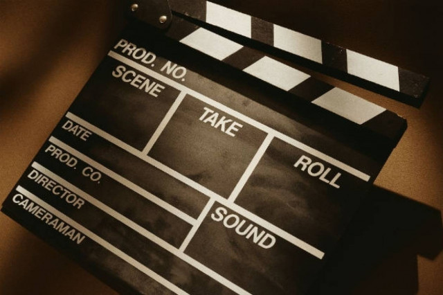 Έφυγε από τη ζωή ο σκηνοθέτης Γιάννης Κοτσώνης