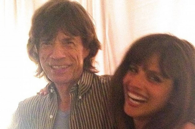 Συνεχίζει να προκαλεί ο Μικ Τζάγκερ! Νέες φωτογραφίες με αιθέρια ύπαρξη