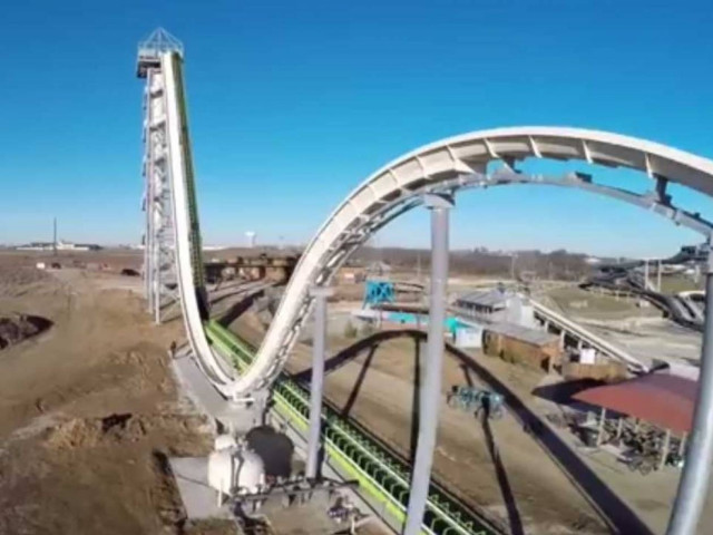 Η ψηλότερη και πιο γρήγορη νεροτσουλήθρα στην κόσμο (Video)