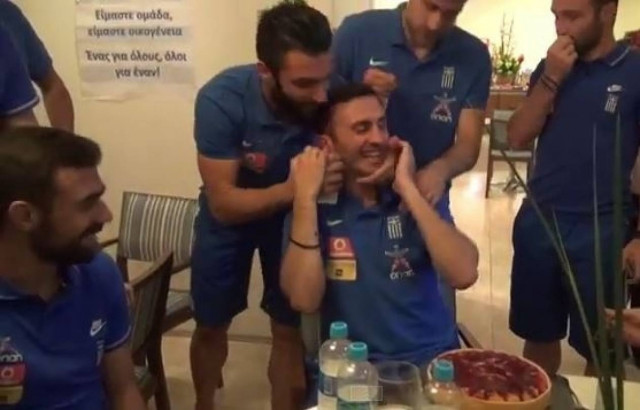 Μουντιάλ 2014:Γιόρτασε ξανά η Ελλάδα – «Χρόνια πολλά Βασίλη» (vid)