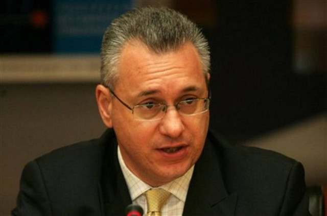 Πικραμένος ο Μαρκόπουλος από τον ανασχηματισμό