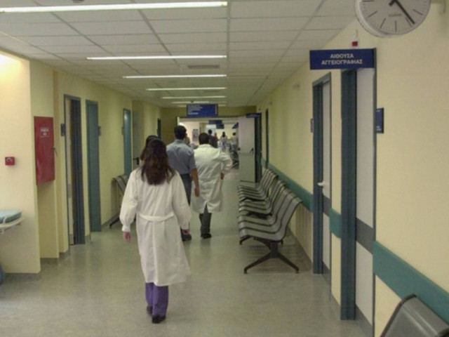 Γιατρός του ΠΕΔΥ «πλήρωσε» με ξυλοδαρμό την ανεπάρκεια του συστήματος