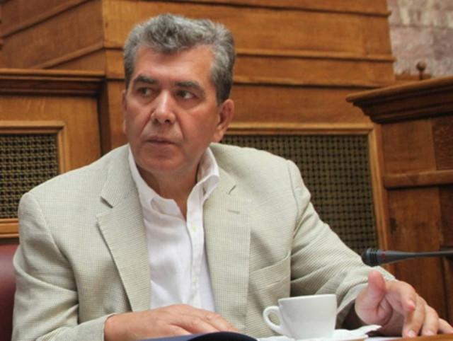 Μητρόπουλος: Μισό δισ. τα αναδρομικά για τους ένστολους