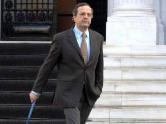 Προσπάθεια να σφίξουν τα λουριά στο Μαξίμου