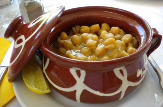 Η απόλυτη Σιφνέικη Ρεβιθάδα