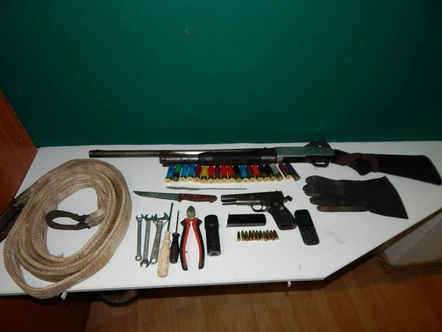 Είχαν «ρημάξει» τη δεξαμενή πετρελαίου