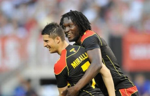 Παγκόσμιο Κύπελλο Ποδοσφαίρου 2014: Επεισόδιο μεταξύ Μιραλάς-Λουκάκου!