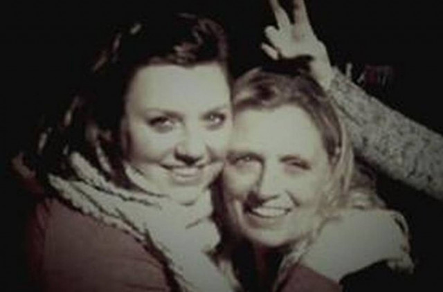 Τραγικό: Μητέρα πεθαίνει λίγες ώρες αφού παντρεύτηκε η κόρη της (pics)