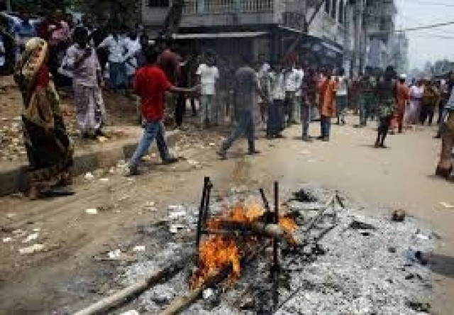 Συνεχίζεται η αιματοχυσία στο Ιράκ