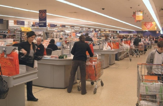 Τι αλλάζει στα δικαιώματα των καταναλωτών!