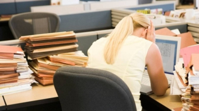 Οι δεξαμενές για τις 6.800 απολύσεις