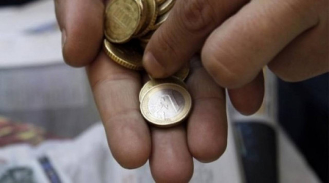 Κοινωνικό μέρισμα: Γιατί έχουν κολλήσει 40.000 αιτήσεις