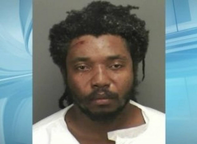 ΣΟΚ: Πατέρας πήδηξε με τον μόλις 11 μηνών γιο του από το παράθυρο