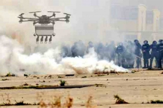 Πιπέρι από αέρος στα... μάτια διαδηλωτών
