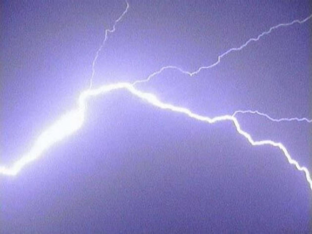 Θεσσαλονίκη: Δείτε πόσοι κεραυνοί έπεσαν χθες τη νύχτα