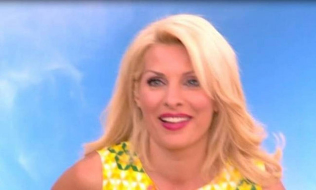 Ελένη Μενεγάκη: Έστειλε χαιρετίσματα στον… Μάκη