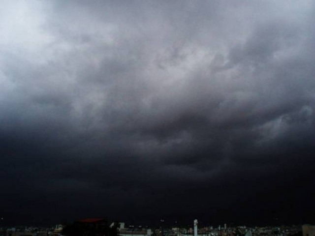 Έκτακτο δελτίο της ΕΜΥ- Δείτε ποιες περιοχές θα πλήξουν καταιγίδες