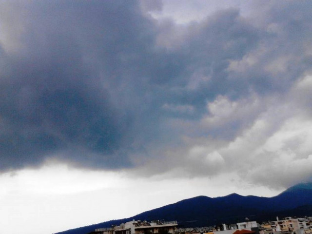 Καιρός: Νεφώσεις με πιθανότητα βροχόπτωσης