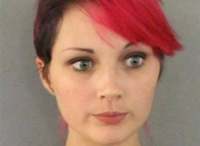 ΦΡΙΚΗ: Μητέρα σημάδευε με καυτό αντικείμενο τα παιδιά της για να...