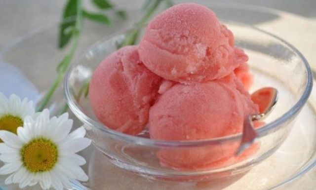 Συνταγή για πεντανόστιμο παγωτό καρπούζι!