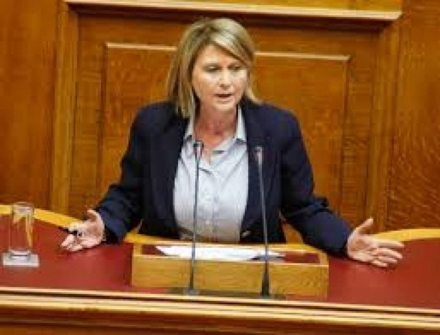 Απάντηση Βούλτεψη σε Σκουρλέτη για τις παρακολουθήσεις των συνομιλιών του