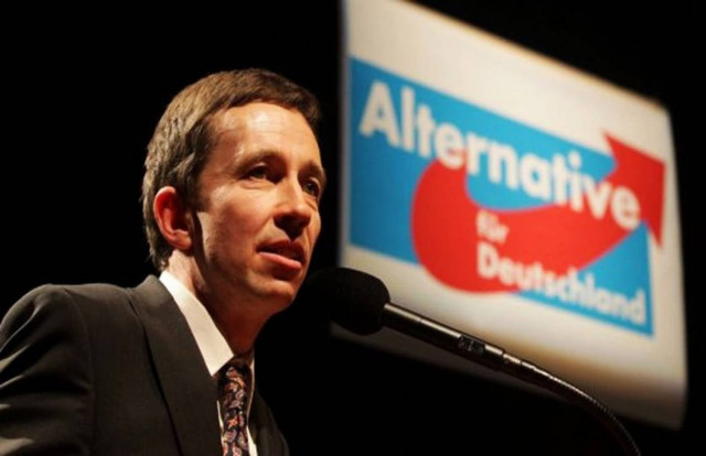 Γερμανός ευρωβουλευτής: Η Ελλάδα πρέπει να βγει από το ευρώ