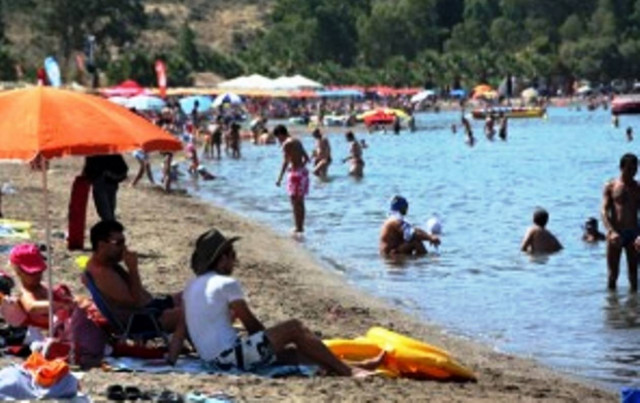 Χανιά: Νεαρός έβγαλε το μαγιό του και τον συνέλαβαν