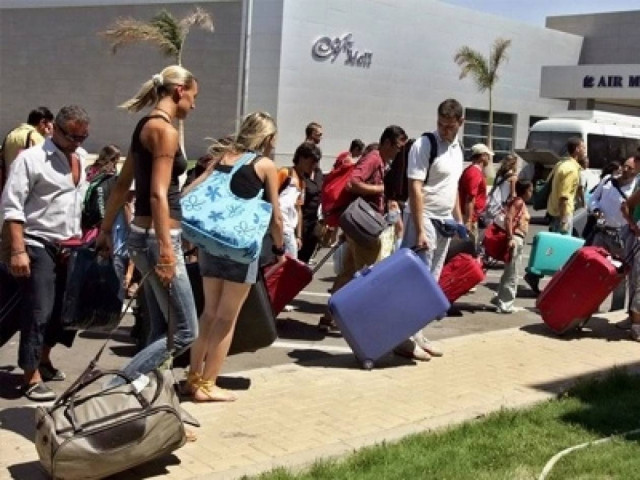 Ζάκυνθος: Καμπάνια της βρετανικής πρεσβείας για τους βρετανούς τουρίστες