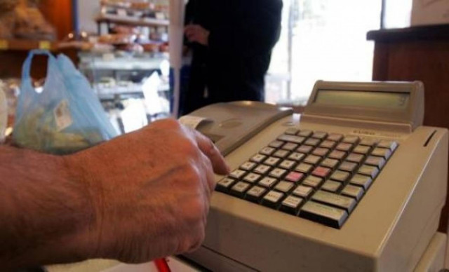 Αττική: Φορολογικοί έλεγχοι σε καταστήματα και επιχειρήσεις